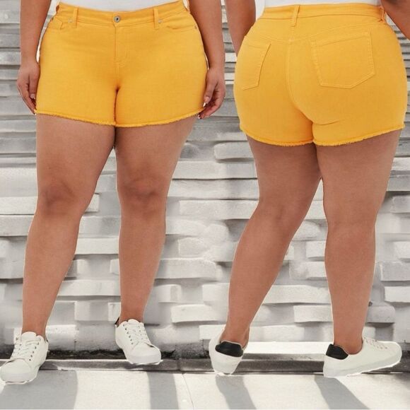 Torrid Mango Mid-Rise Vintage Stretch Midi Short Size 20 - Picture 3 of 9